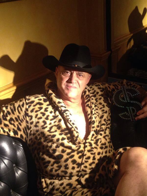 Relembre as polêmicas que os novos peões da Fazenda já se envolveram antes do confinamento