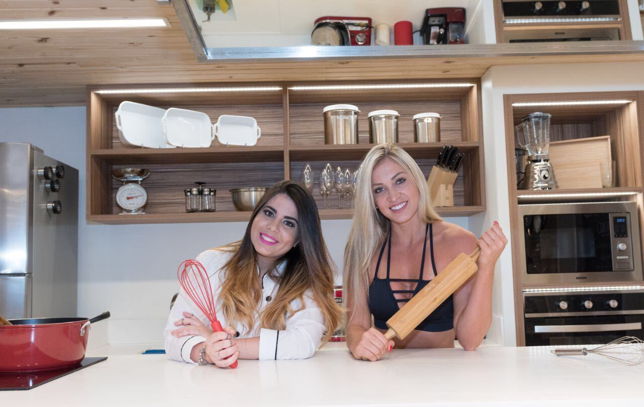 Latino, Jéssica Rodrigues