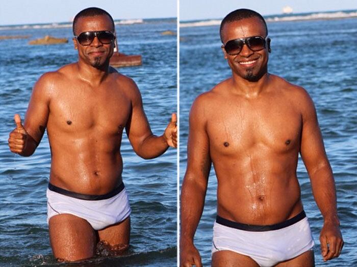 E que tal Alexandre Pires com a polêmica peça numa foto bem antiga?