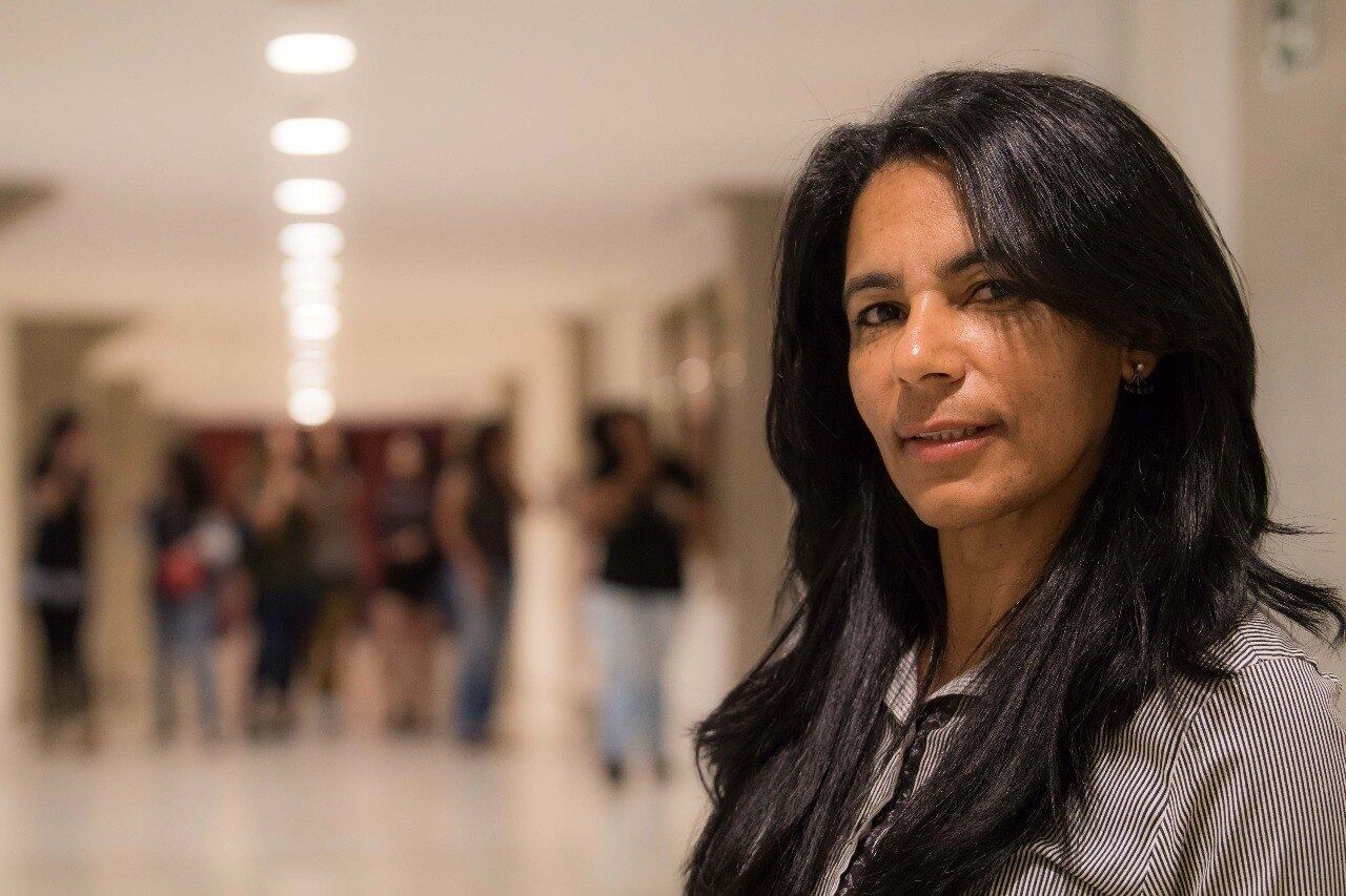No shopping Aricanduva, a cabeleira Lucineide Lima, de 47
anos, deixou a sala de cinema mais confiante no poder da fé após assistir ao
filme. "O maior ensinamento é a fé e a insistência de lutar e
acreditar", disse