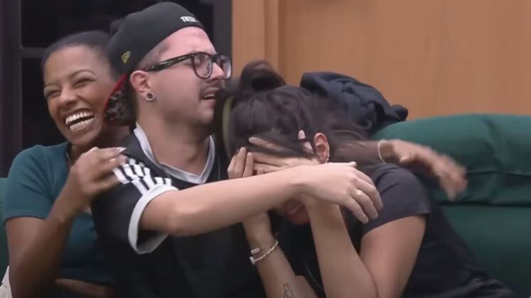 A passagem de Anne e Pe Lanza foi marcada pelo ótimo desempenho nas provas individuais. A vitória na Prova dos Casais também veio e eles desfrutaram o posto de Casal Power por uma semana! 