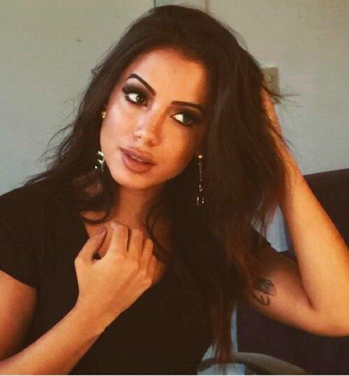 Anitta é alvo de polêmica