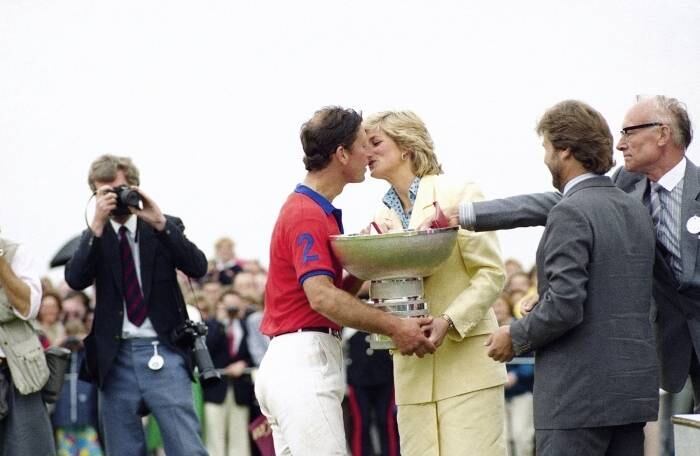 Em último lugar na lista das "TOP 10 nações que traem", está o Reino Unido também com 36%  

Idosa japonesa mata marido com xícara de café após descobrir traição
