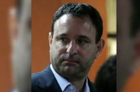 Juiz não será afastado das funções durante o processo
