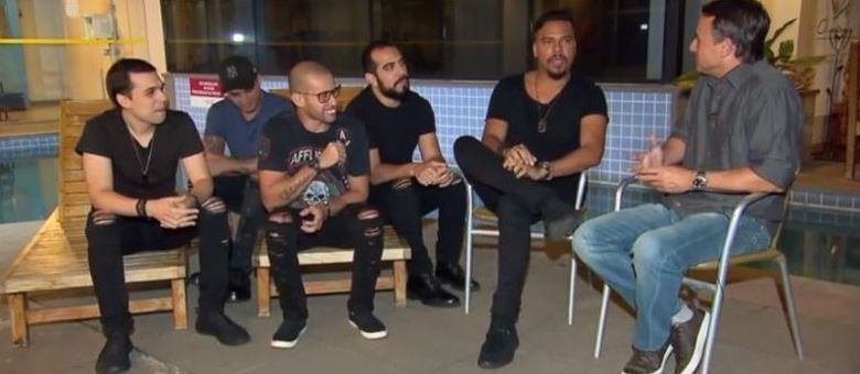 Integrantes do Sorriso Maroto conversam com o Jornal da Record com exclusividade