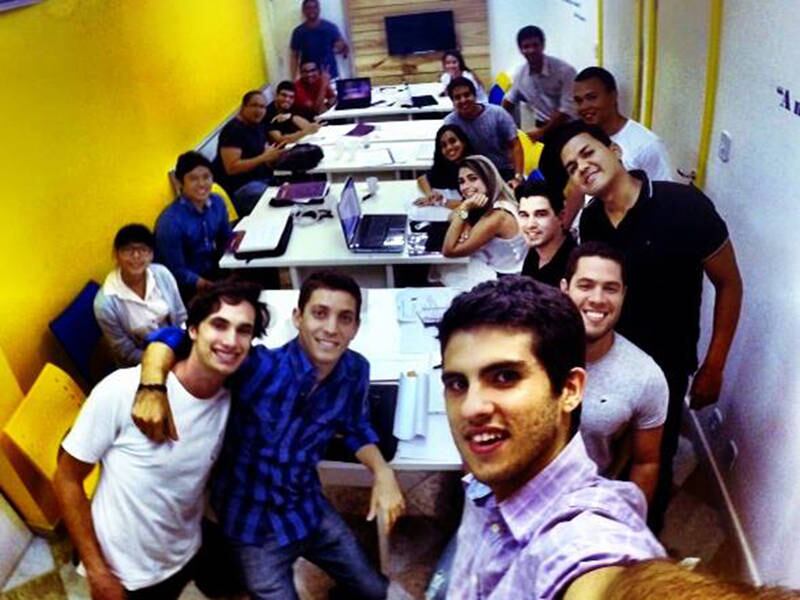 Acostumado a trabalhar em um ambiente onde há compartilhamento de ideias, a nova casa de Eduardo a partir de agosto será a Smule. Depois de seis meses, ele pode renovar o contrato com a empresa e assim por diante
