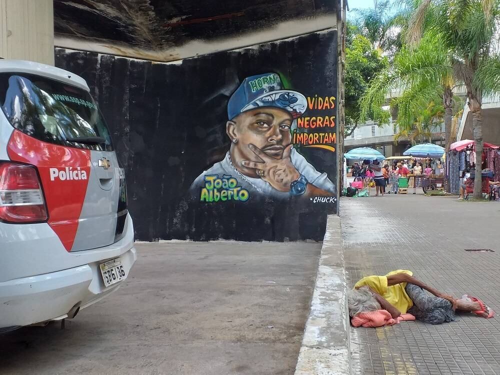 Obra de Chuck em homenagem a João Alberto Pereira na zona leste de São Paulo