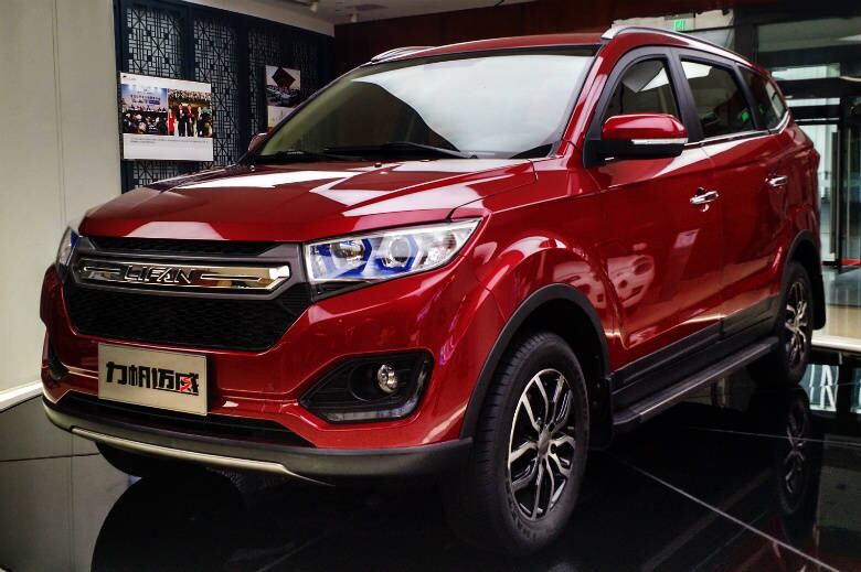 SUV médio X7 leva sete ocupantes e é maior aposta da Lifan