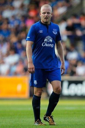 Steven Naismith se solidariza com os torcedores desempregados
