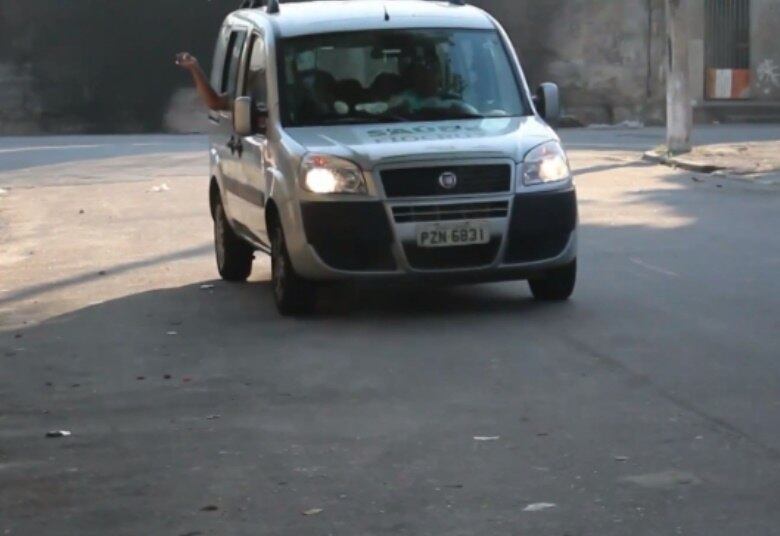 Ao serem soltos na natureza, esses mosquitos se reproduzem com mosquitos de campo e geram outros com as mesmas características
Descubra como a alimentação pode ser aliada na luta contra a dengue