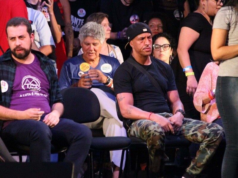 Comício foi realizado nos Arcos da Lapa (RJ)