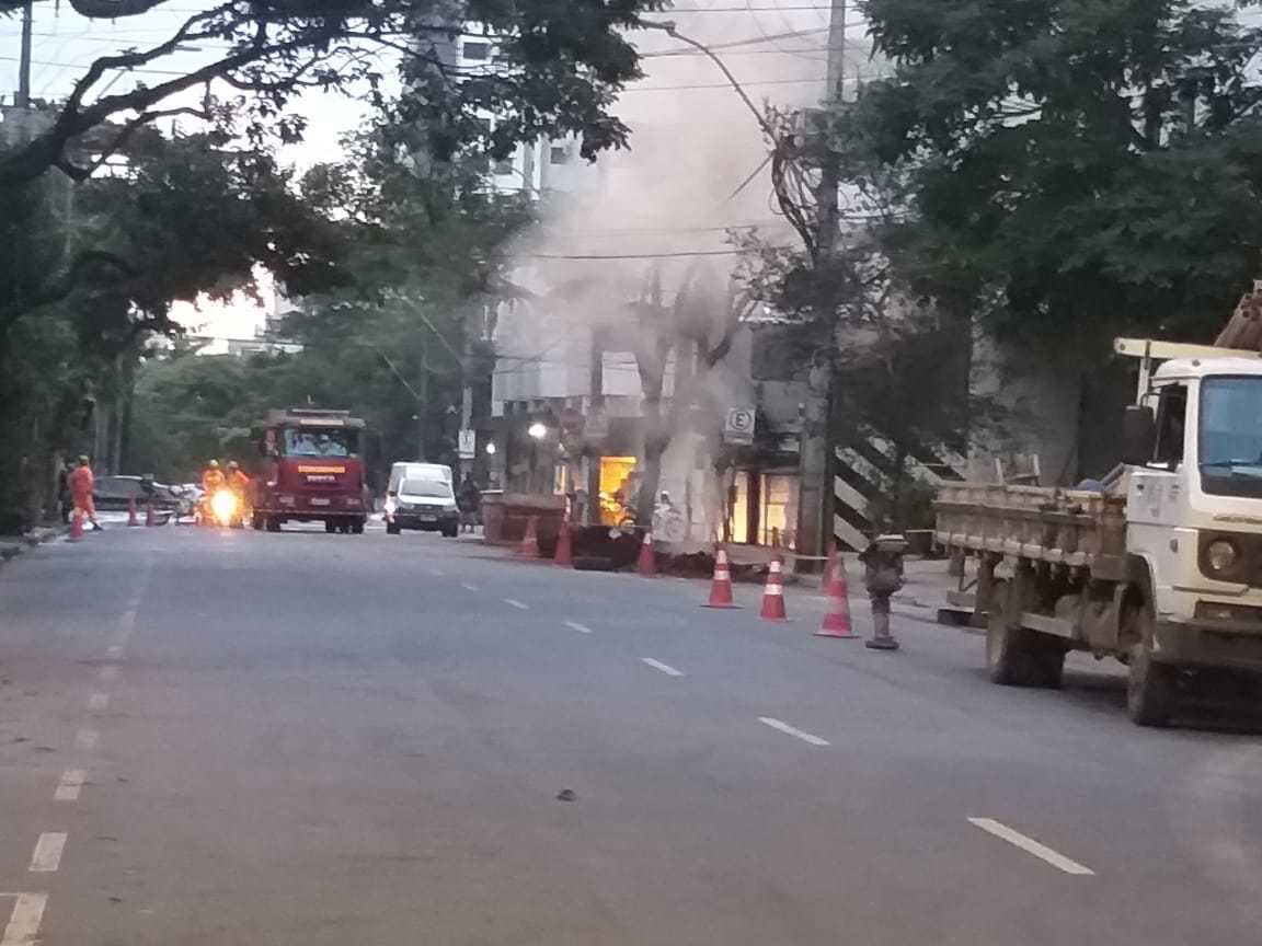 Não houve feridos, segundo os bombeiros