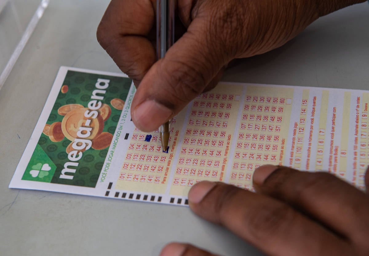 R7 - Loterias - Mega-sena - Sorteio - SP - 1500