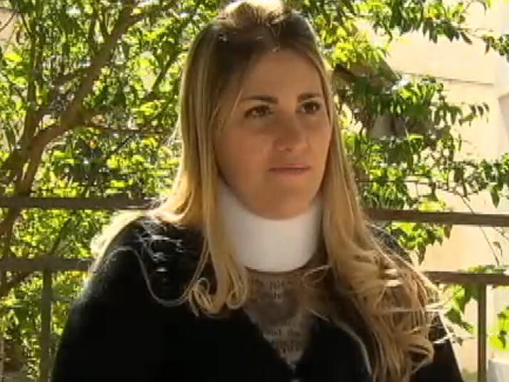 Carol Campos, de 42 anos, apanhou de forma surreal em uma balada e foi parar na cadeira de rodas, de acordo com a reportagem do Cidade Alerta. Assista ao vídeo
+ Quer ver tudo o que rolou no Cidade Alerta? Veja a íntegra no R7 Play