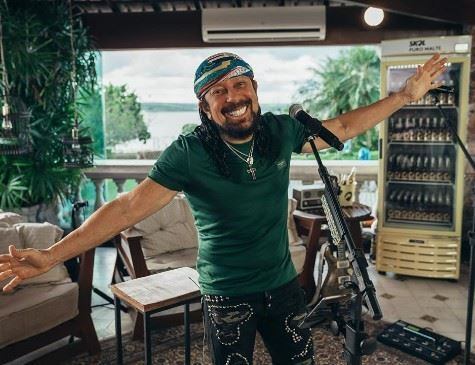 Odara Ôdesce, Tom Zé e Jota Quest fazem os principais shows on-line