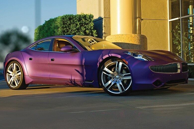 Se o cliente quiser remover o adesivo do carro, ele pode ser tirado sem causar danos a pintura original do veículo 