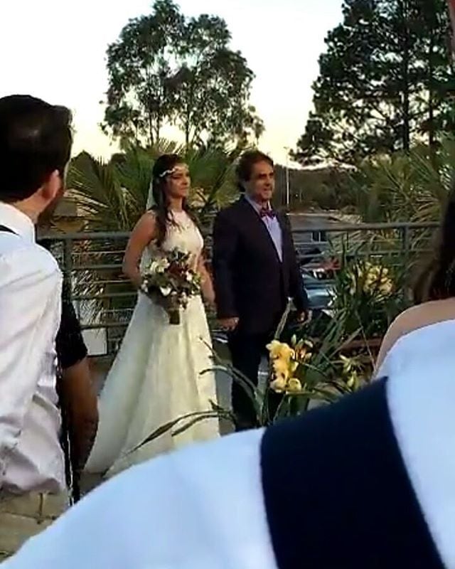 Discreto, o sertanejo não abriu a cerimonia para a imprensa