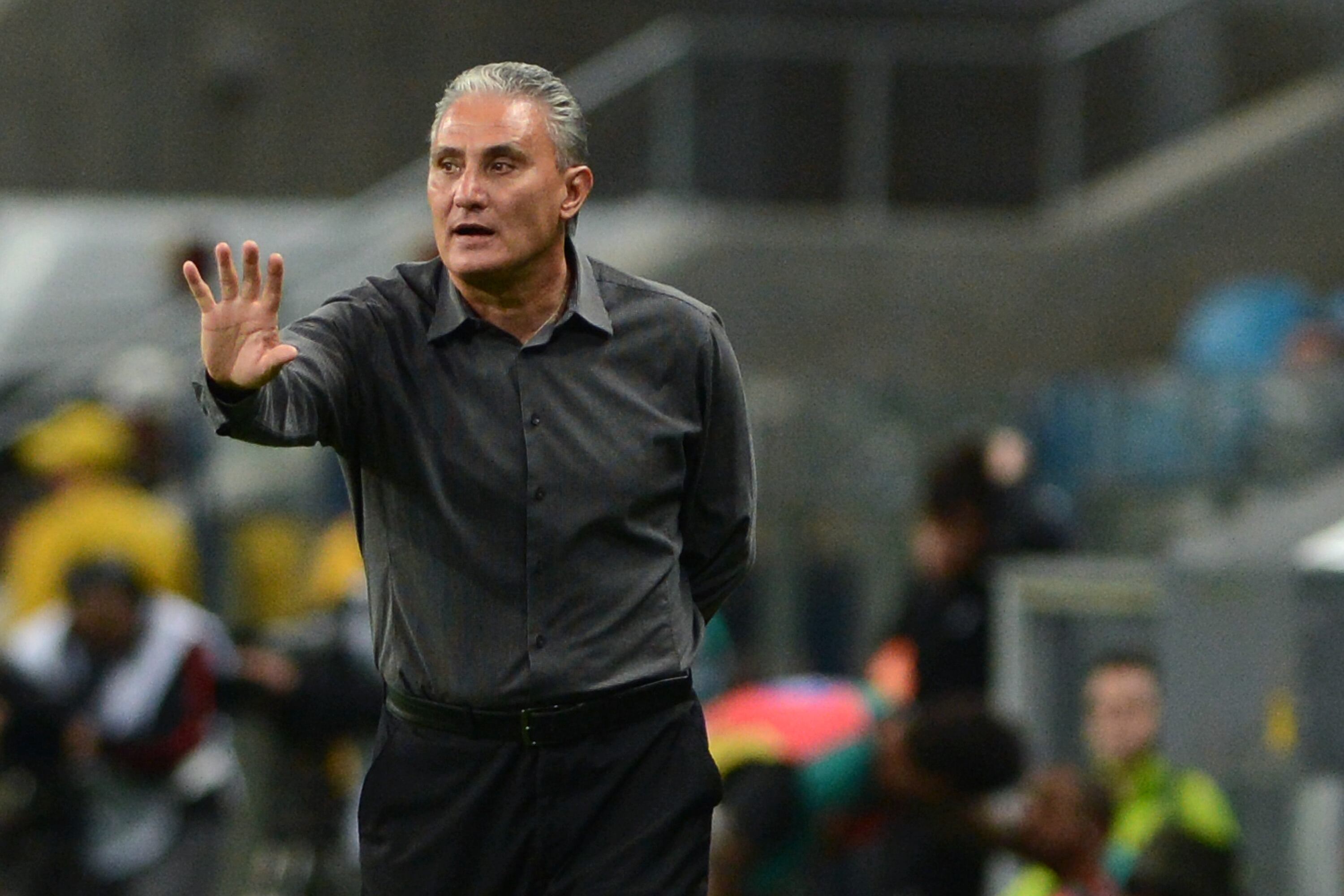 Tite diz que não pede demissão até o fim do Brasileirão