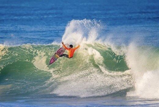 Filipe Toledo - surfe.