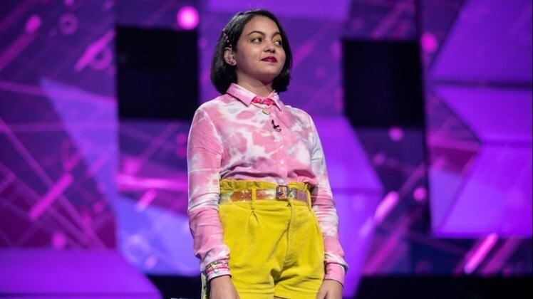 E a dupla Sandy & Junior dominou o palco da atração outra vez! Desta vez, com Julia, que escolheu o pop Desperdiçou