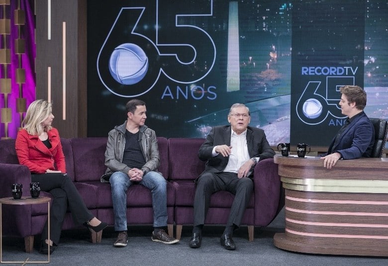 Já Lucas Pereira salienta o custo elevado de competições como Copa do Mundo e Olimpíada, enquanto Mylena opina sobre a presença de equipamentos mais modernos tanto nas transmissões quanto nas partidas disputadas