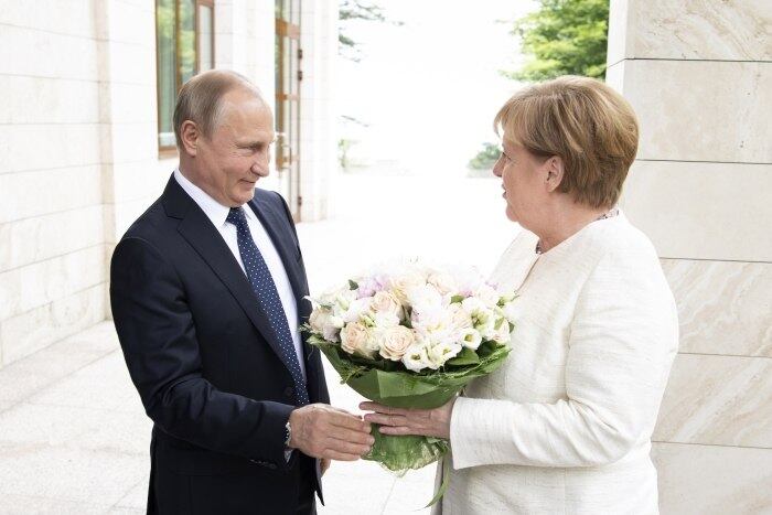 Merkel e Putin se reunirão nos arredores de Berlim