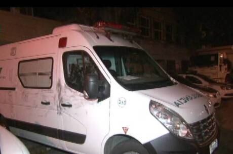 Médico e ambulância foram levados da Upa da Maré