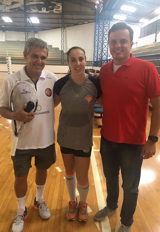 Só que não é no vôlei, e sim no tênis