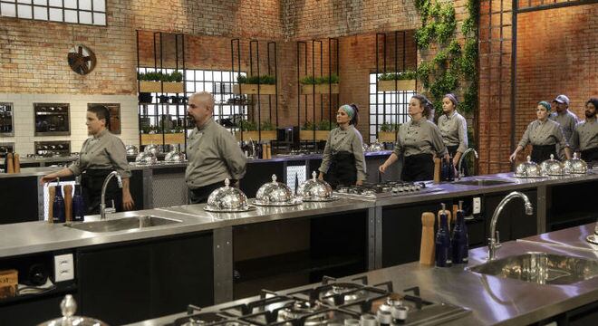 16 participantes batalham por prêmio de R$ 300 mil