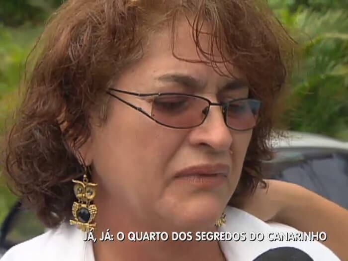 Emocionada, Rosa Maria comentou que esta seria a primeira vez que ela iria até o local sem a companhia do marido