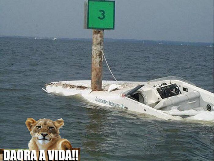E era do sogro dele a lancha!