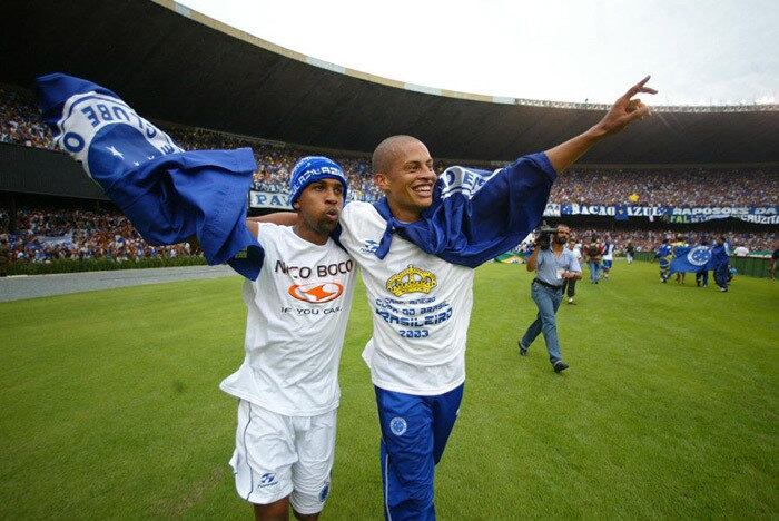 Brasileirão 2003
Campeão do 1º turno: Cruzeiro
Campeão: Cruzeiro
