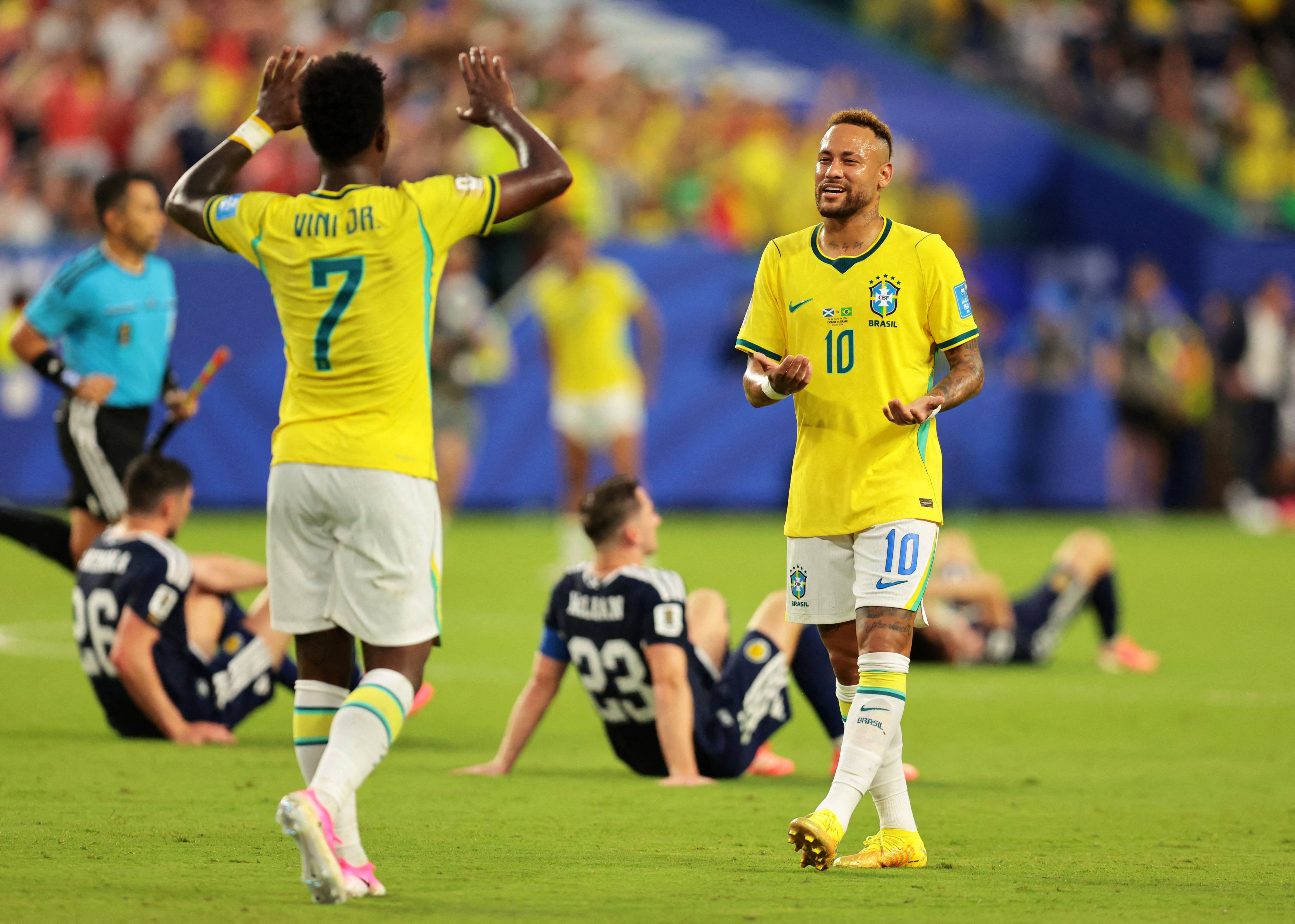 Neymar e Vini Jr.