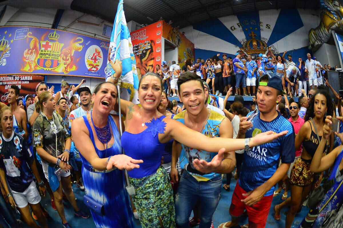Comunidade lota quadra da Império de Casa Verde 