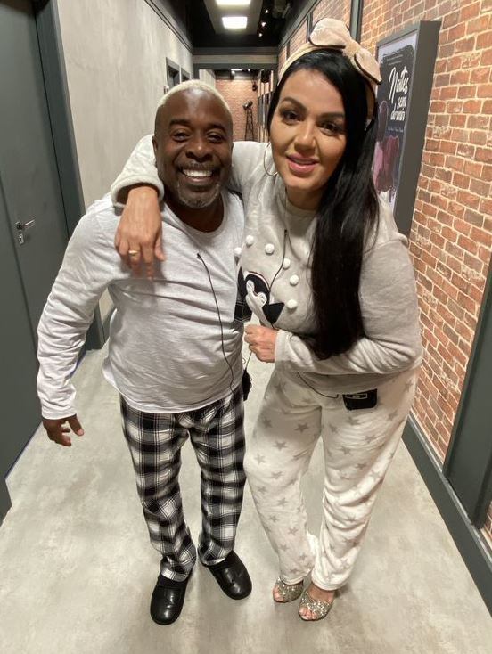 Na hora de comprar seu pijama, use o cupom POWER10 e tenha
10% de desconto! Difícil vai ser escolher entre tantos aquele que faz mais o
seu estilo.

Quer
decorar sua casa com os produtos Riachuelo? Inspire-se na Mansão Power