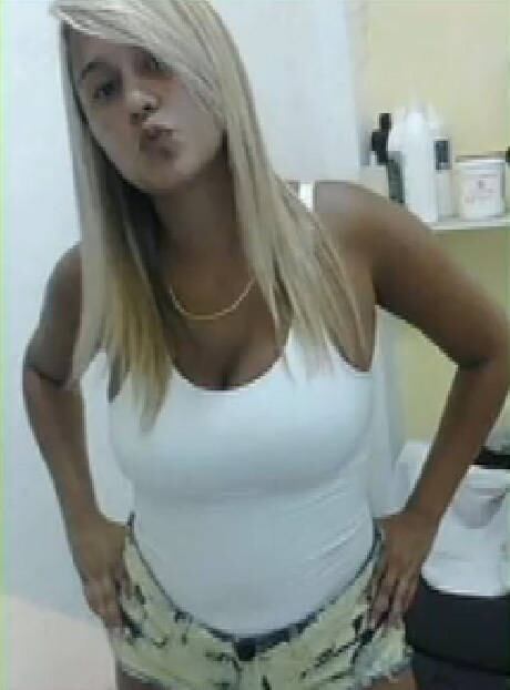 A loira convocava mulheres com menos de 30 anos que, como ela, não levantavam suspeitas ao circular pelas rodoviárias e estradas