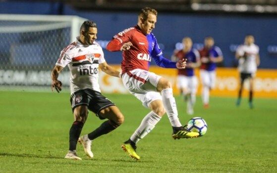 6º empate - Paraná 1 x 1 São Paulo