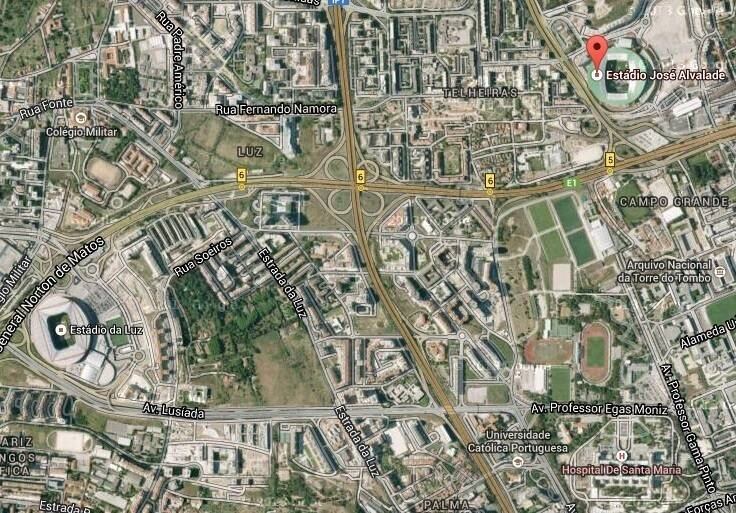Um pouco mais distante do que os exemplos já mostrados, mas ainda assim perto, ficam os estádios dos dois maiores times de Lisboa, capital de Portugal: Benfica (Estádio da Luz) e Sporting (José Alvalade). São três quilômetros a percorrer entre eles