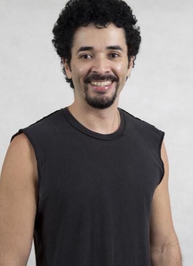 Danilo é professor de Artes