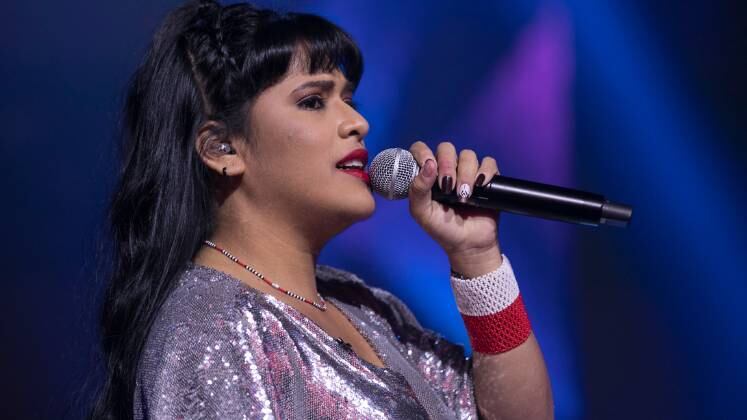 Mais uma vez, os sucessos de Marília Mendonça ganharam destaque! Heloísa Araújo encarou o duelo para continuar na competição e cantou Bebi
Liguei