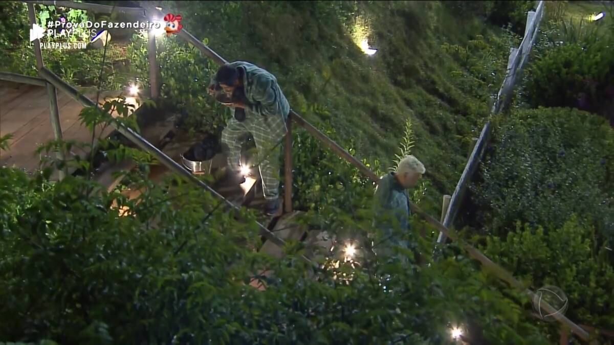 Um dos maiores sofrimentos dos moradores da Baia era não poder entrar com comida no local, ato que gerava punição