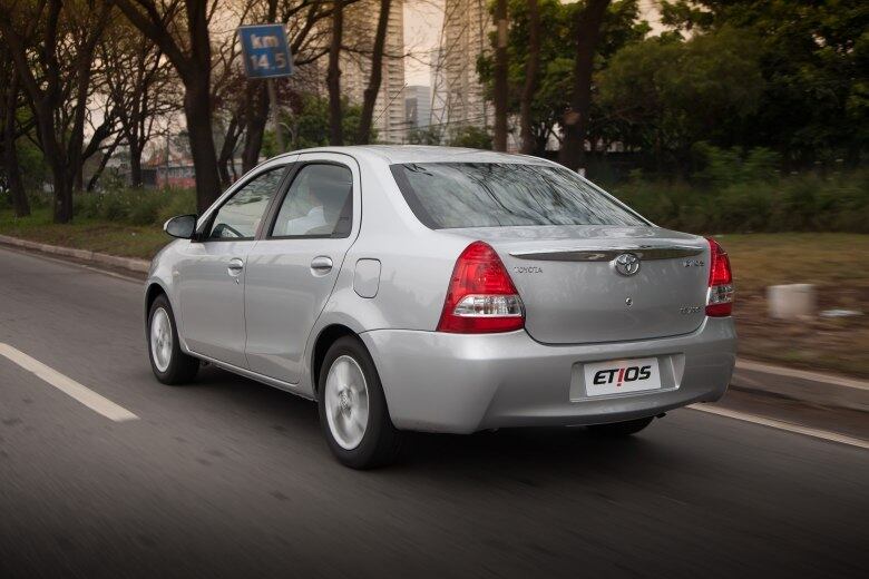 Modelo conquistou em 2012 quatro das cinco estrelas possíveis no teste de colisão frontal do Latin NCAP, o programa que testa o nível de segurança dos carros vendidos na América Latina
Quer saber tudo sobre carros? Acesse www.r7.com/carros