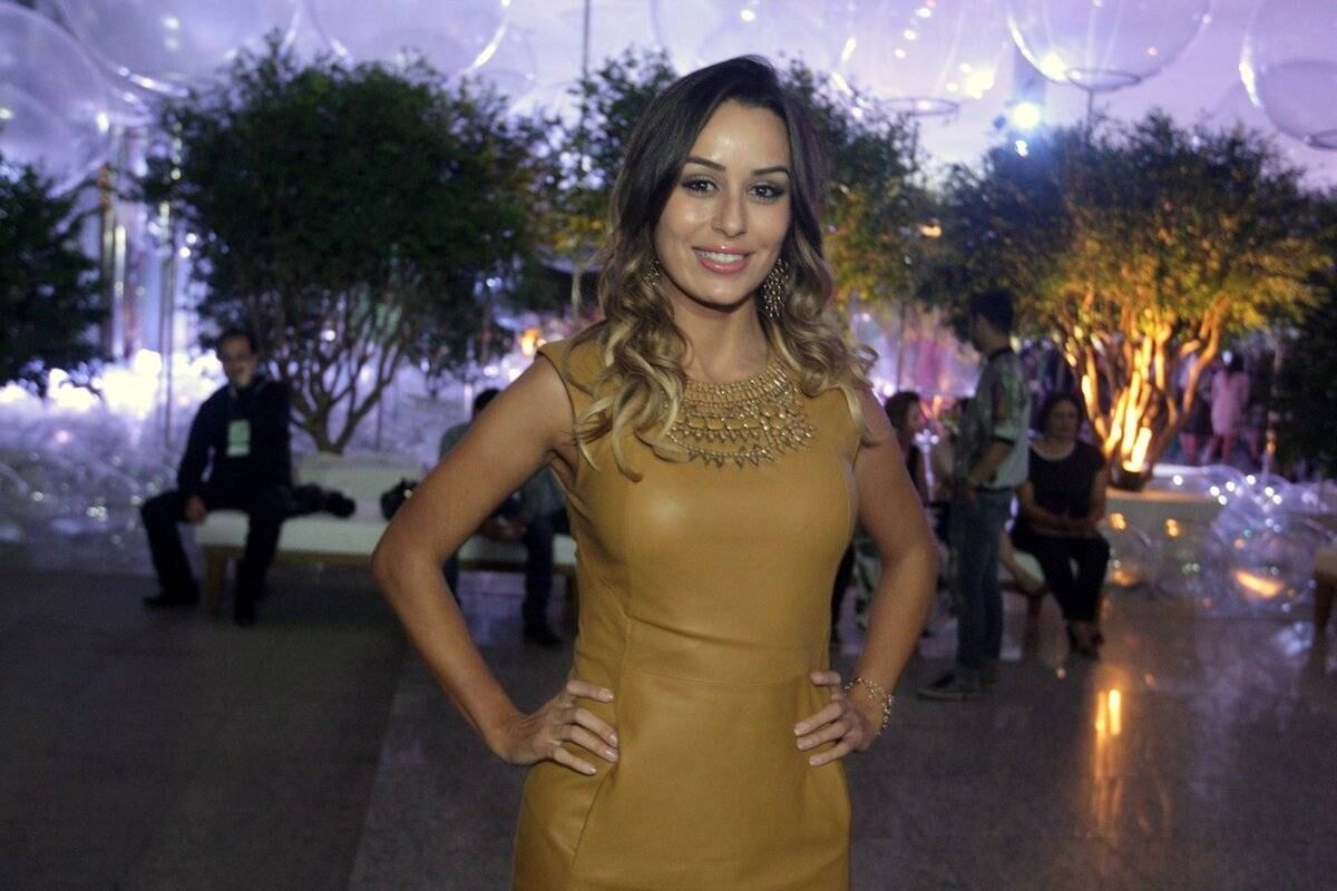 Letícia Santiago deixou o Big Brother Brasil 14 com tudo para se tornar a grande musa desta edição. A bela está investindo na carreira artística, participando de programas de TV, fazendo presenças e "dando pinta" por aí. Ela conta com ajuda do irmão para se firmar nesse mundo da fama. Para ajudar a gata, o R7 relembra o que aconteceu com as queridinhas de todas as edições