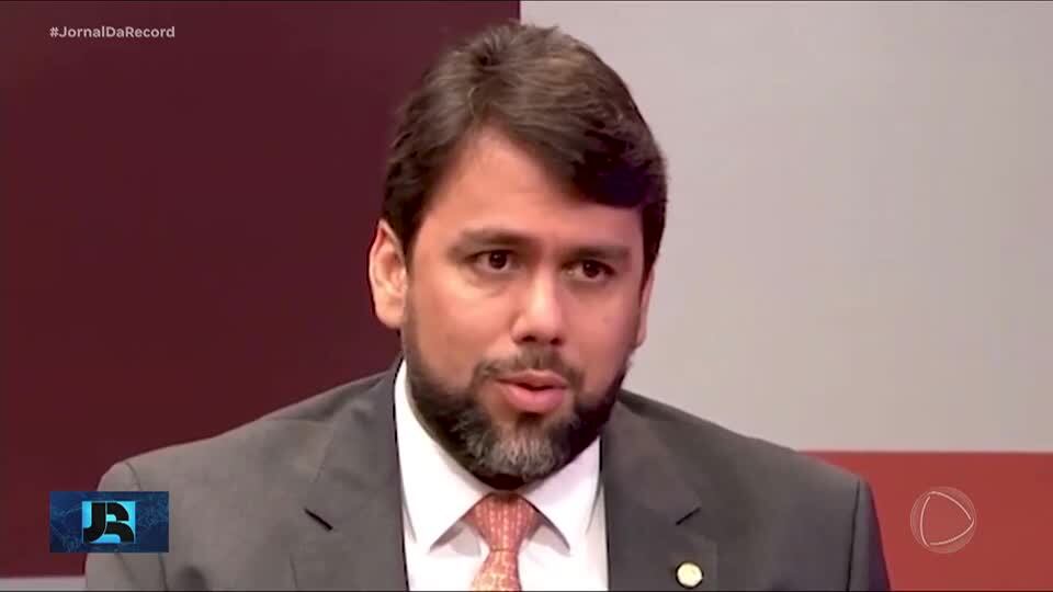 Pedro Lucas, do União Brasil, recusa o convite para assumir o Ministério das Comunicações