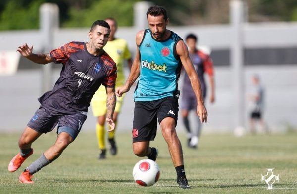 Nenê é um dos destaques do Vasco para o Cariocão