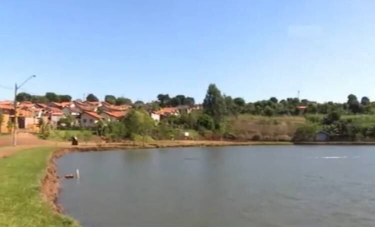 Conhecida como Luana Biersack, a adolescente estava desaparecida desde o dia 13 de abril. No último
sábado (23) ela foi encontrada no rio da cidade paranaense