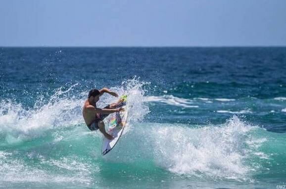 Ricardo Santos era surfista especialista em ondas grandes e tubulares


