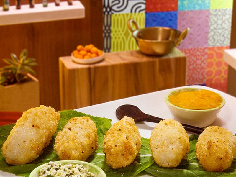 Casa da MãePrato-Surpresinha da Sinhá:Bolinho de estudante salgado com recheio de lagosta e carne defumada.
Local:Rua Guedes Cabral, 81 - Rio Vermelho
