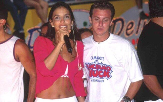 Luciano Huck tem um casamento bem sucedido com a apresentadora Angélica. Mas antes de namorar a loira, ele teve um rolo com a cantora Ivete Sangalo. Na época, ele abandonou Eliana para ficar com a axezeira. Hoje, Ivete e Eliana são amigas, mas ficaram anos sem se falar por conta desse caso