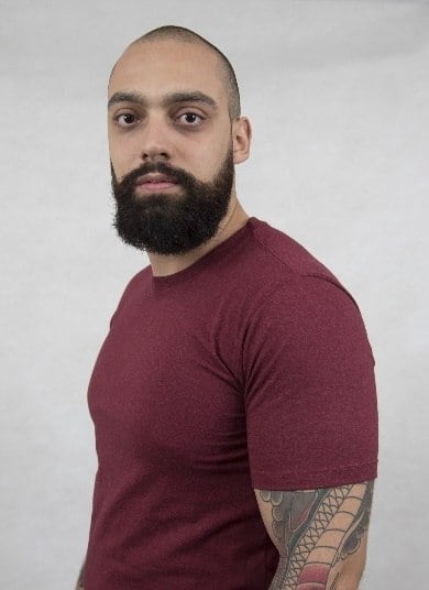 Sal é estudante universitário